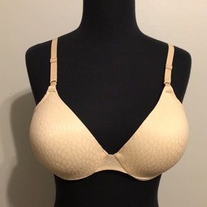 Hanes Natural Lift Push-up Bra in Nude, 36C